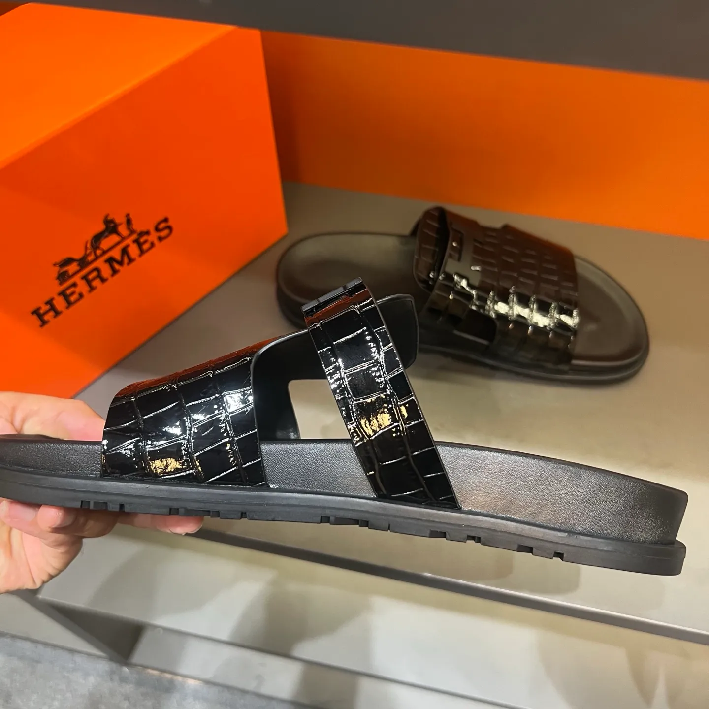 Men's shoes 💰300, size 38-45, the new 2014 summer Hermes shoes are the same as the original ones, handmade by masters! ❥High-end customization, exclusive products, the highest version in the industry⚠❥Using: Hermers upper: (pursuing top walking comfort) ✨Top quality on sale━━━━Hermes━━━━━